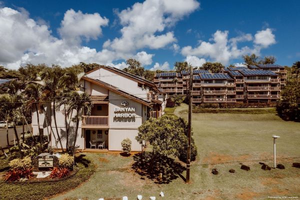 Banyan Harbor Resort (Lihue)